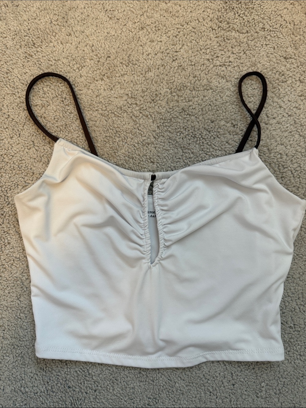 Abercrombie & Fitch Soft A&F Cropped Keyhole Tank